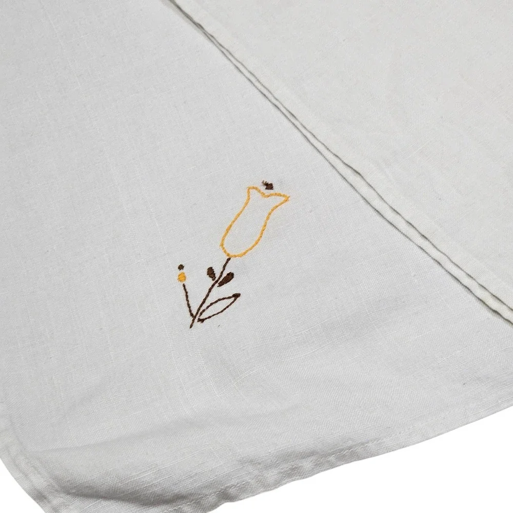 Vintage Handmade Linen Tablecloth Set Napkins Floral Applique Embroidery Cottage